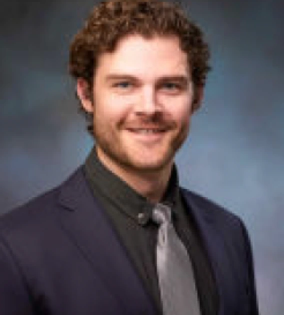 Aaron Kubinski Photo